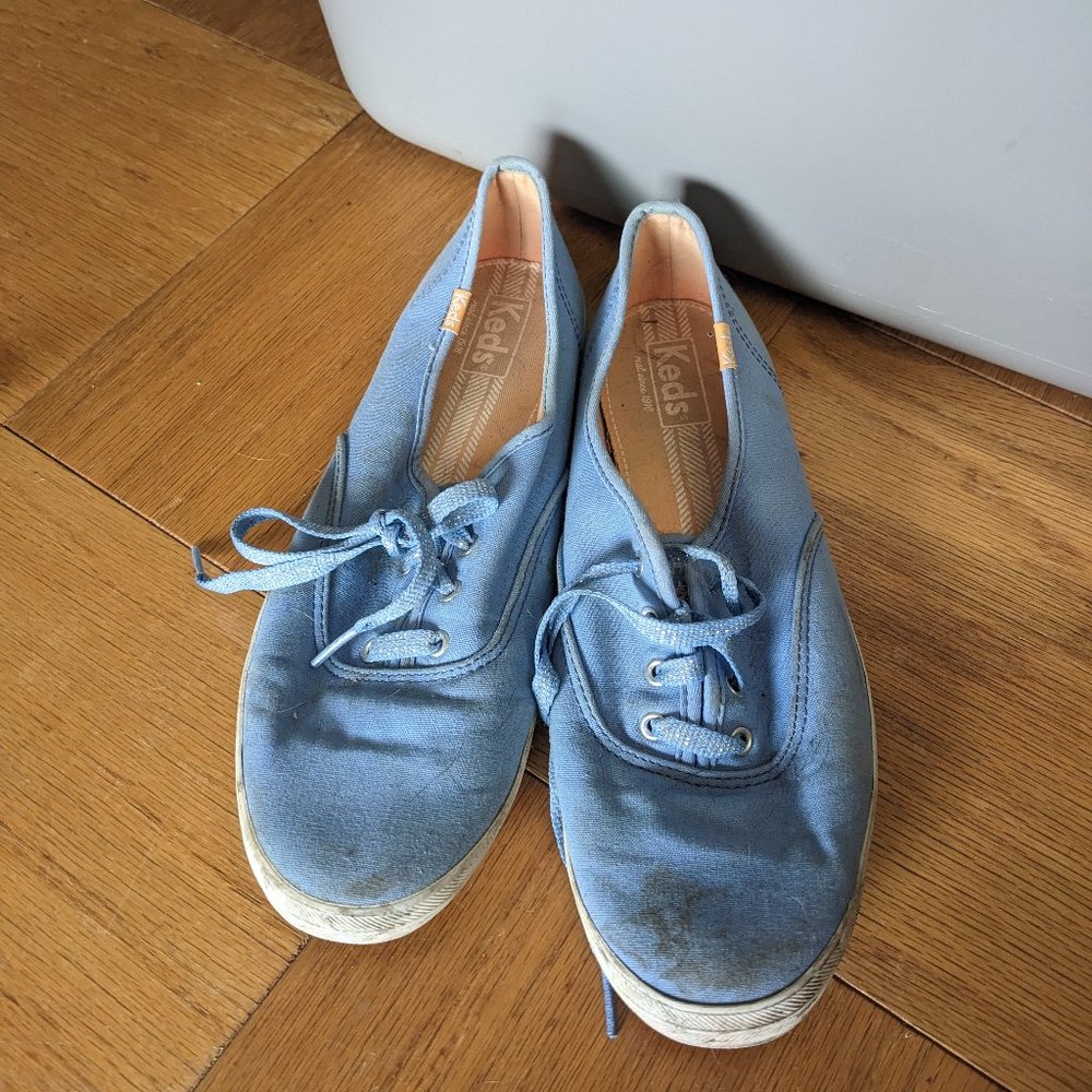 Blue Keds Sneakers, size 10